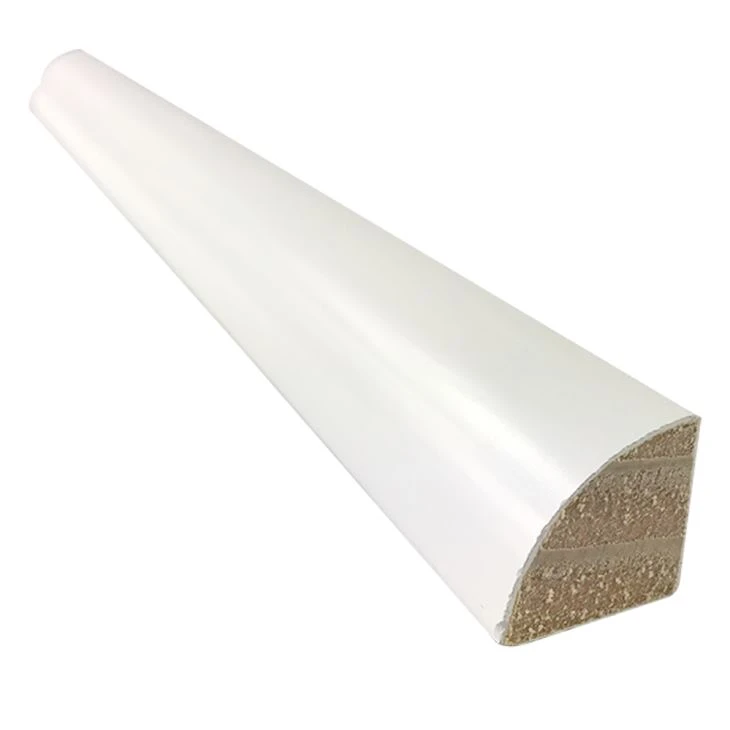 Glanzende afwerking Pine Moulding