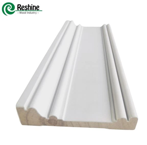 Deurbekleding met witte grondlaag